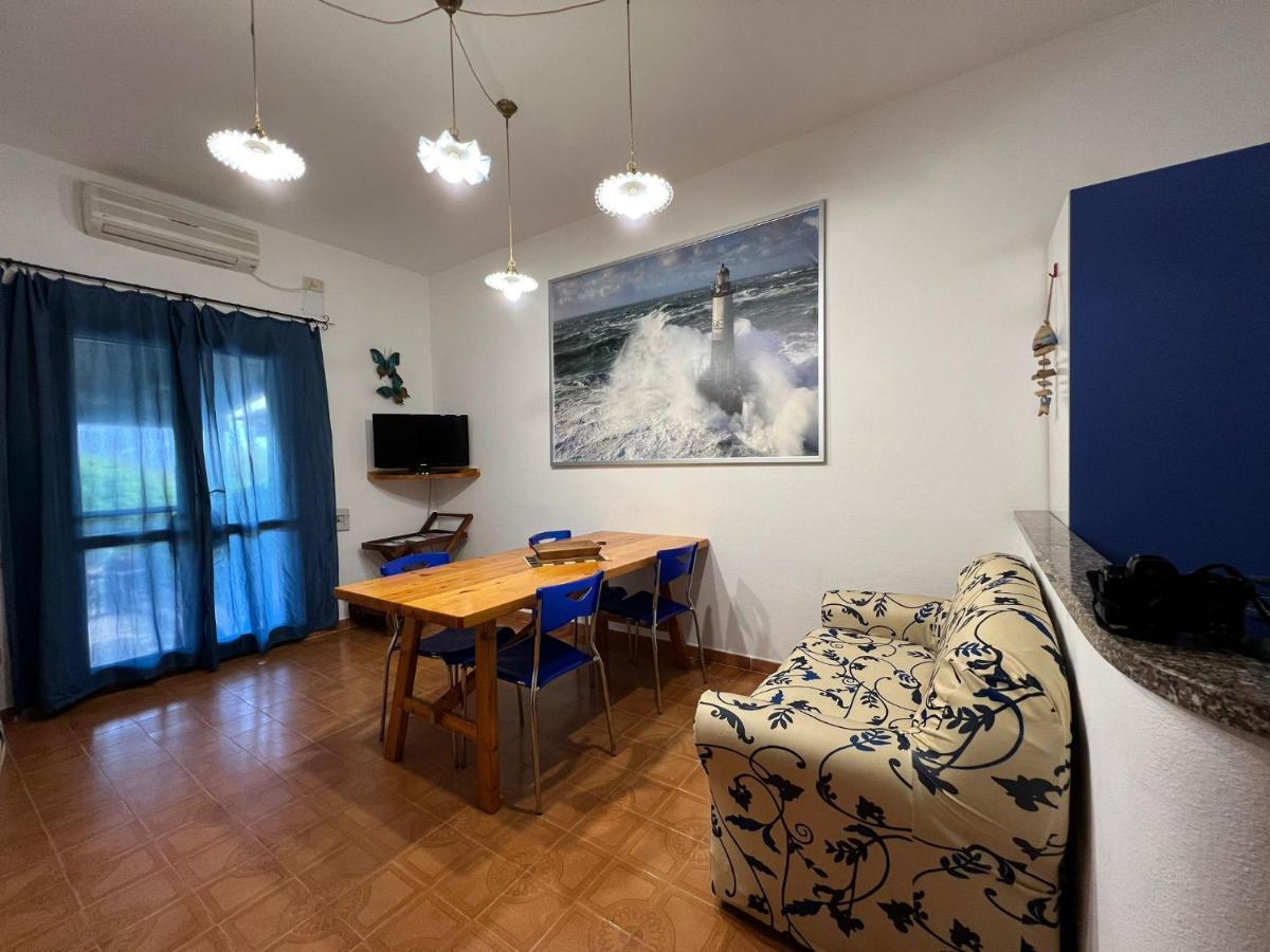 Casa Betta Lägenhet Stintino Exteriör bild