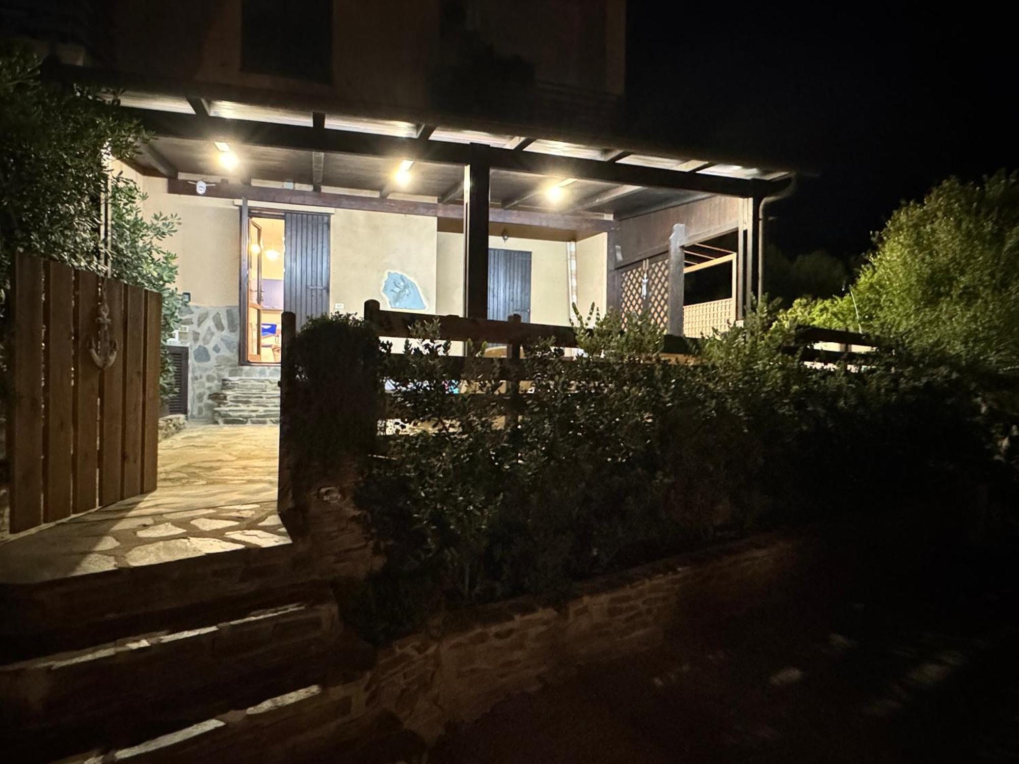 Casa Betta Lägenhet Stintino Exteriör bild