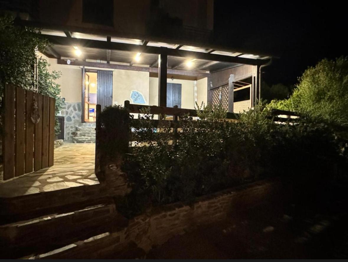 Casa Betta Lägenhet Stintino Exteriör bild